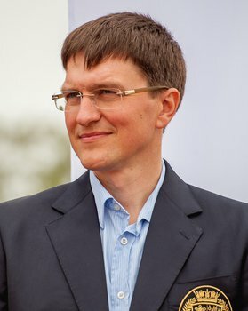 Виктор Лось